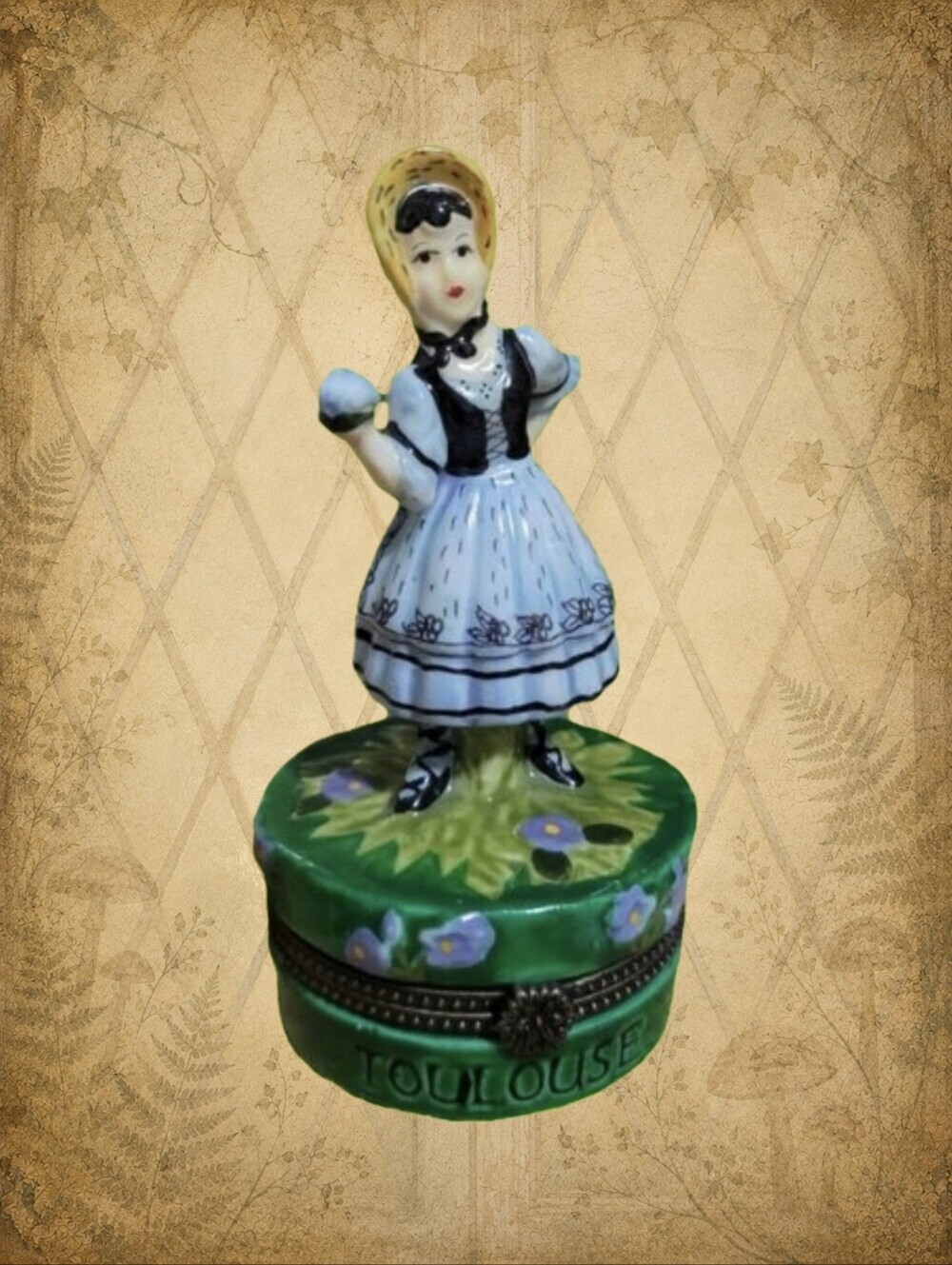 Forgotten Gardens 🥀🧚‍♀️ Vintage Hinged Jewelry Trinket Box